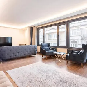 Luxury In The Heart Of Nisantasi Apartment Istanbul