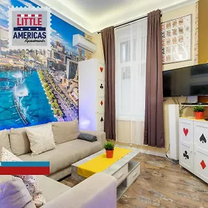 Little Americas Main Street Apartament